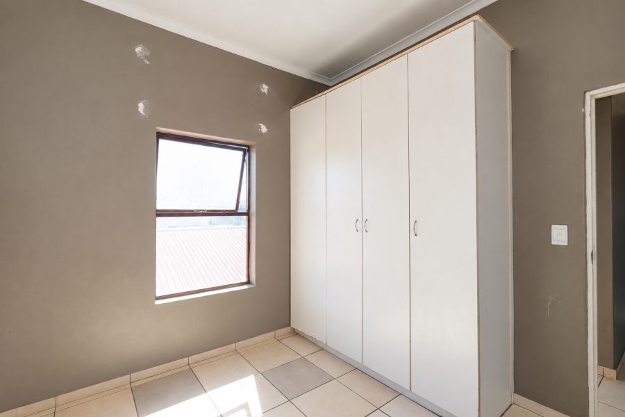 2 Bedroom Property for Sale in Parklands East Western Cape